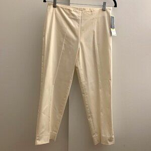 NWT Jones New York Cream Ankle Length Stretch Pant